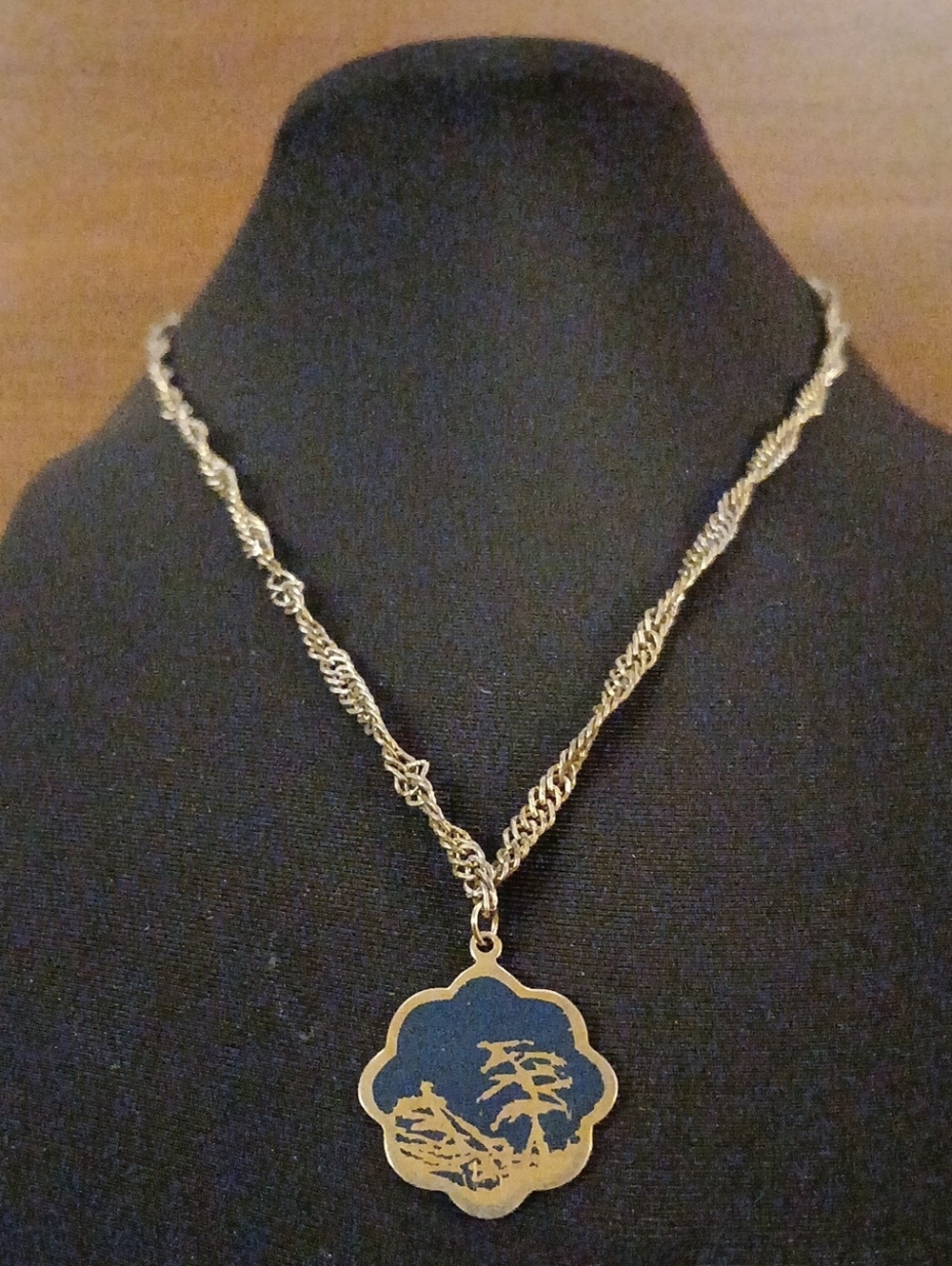 Gold-Tone Blue Enamel Floral Asian Inspired  Pendant 16" Necklace
